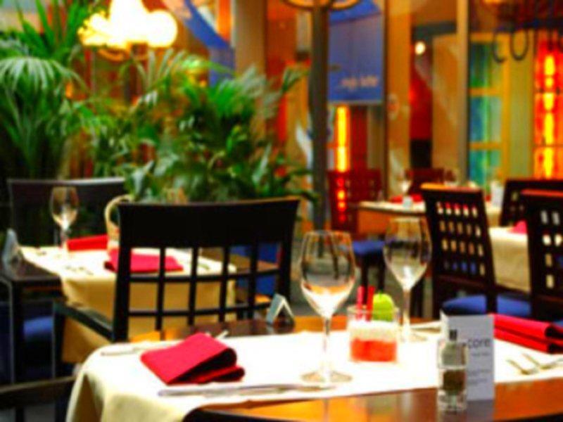 日内瓦温德姆华美达安可酒店 Carouge 餐厅 照片